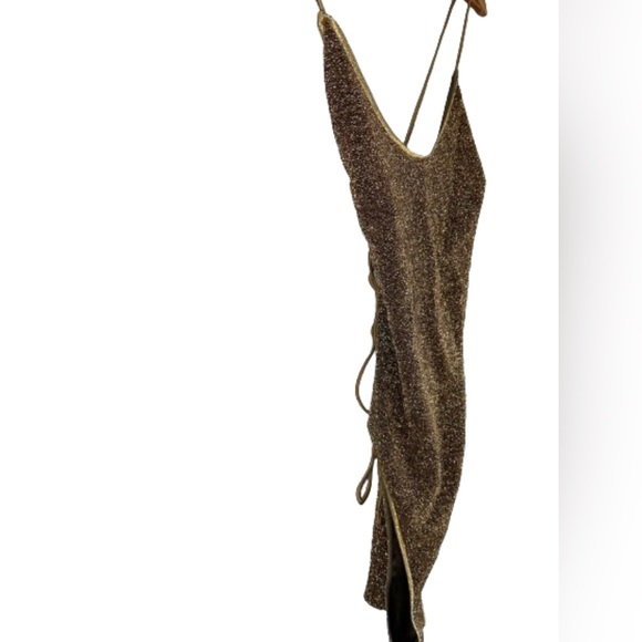 Oséree Gold Open Back One Piece Bodysuit - Picture 3 of 6